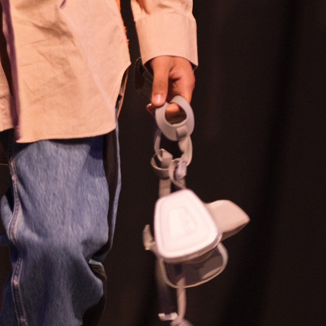 Set 02, the respirator carried in one hand