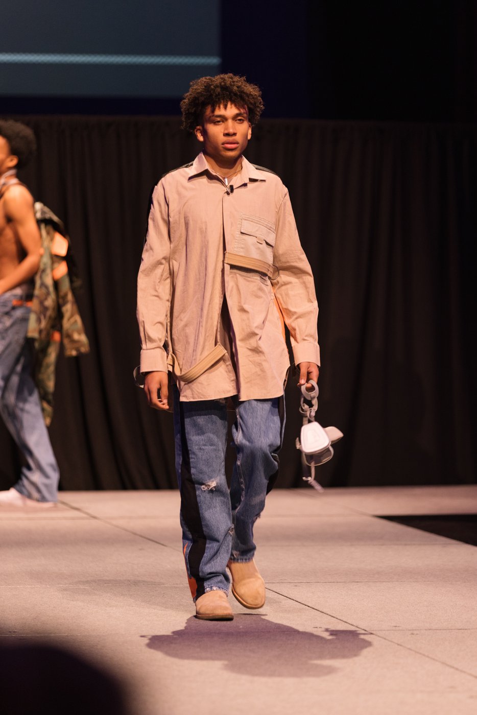 Runway frame 6